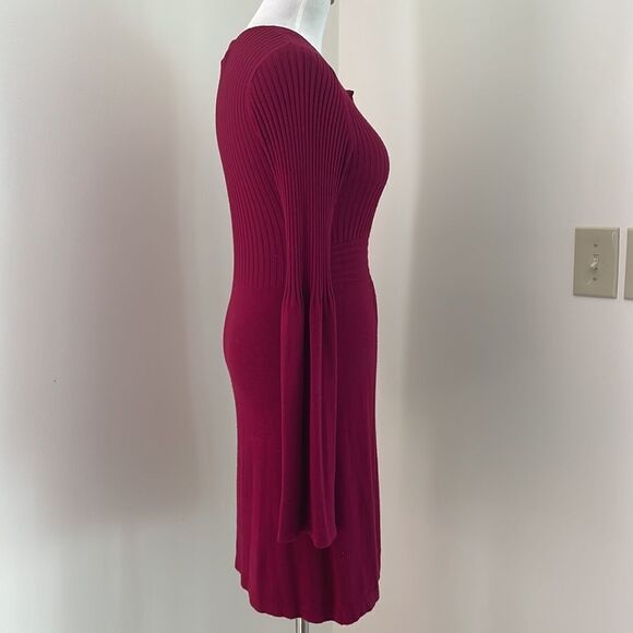 Ribbed Sweater dress long sleeve with flair bottom color size Medium - Picture 6 of 11